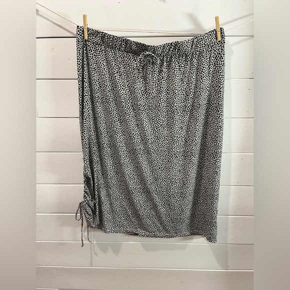 Ari & Clo Animal Print Drawstring Midi Skirt Size 22 - Picture 6 of 10